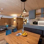 Griena Naturchalets **** 샬레 메이른호픈