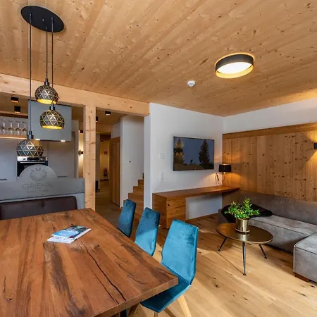 Griena Naturchalets **** * מאיירהופן